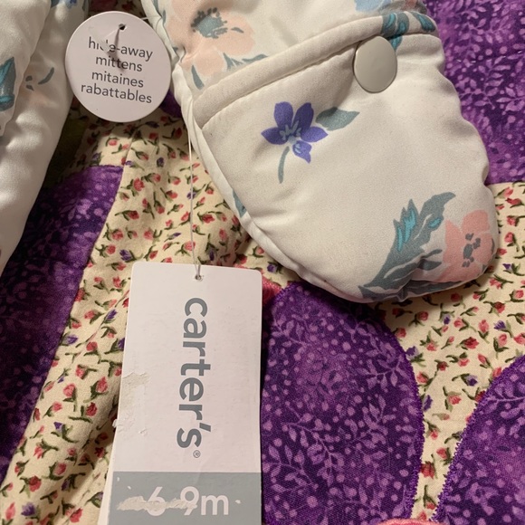 One piece snowsuit - Picture 4 of 4